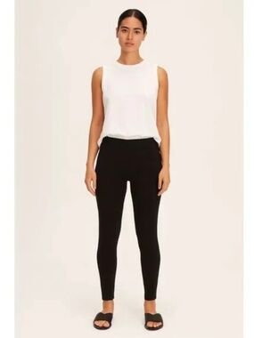 Cuyana seamless leggings size M/L in good condition